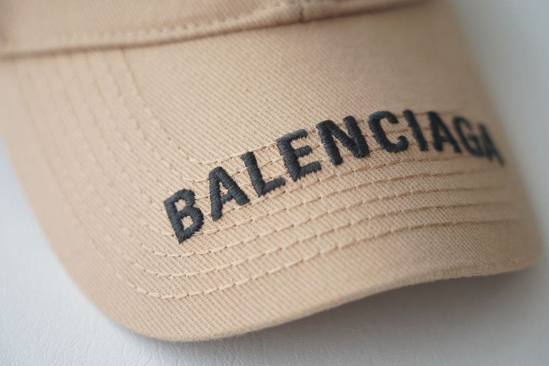 BALENCIAGA バレンシアガ オーガニックコットン刺繍Logoキャップ
