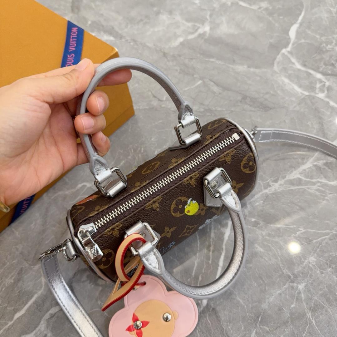 Louīs Vuittoń モノグラム ショルダーバッグ