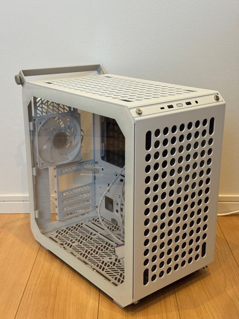 Cooler Master QUBE 500 Flatpack ホワイト ケース