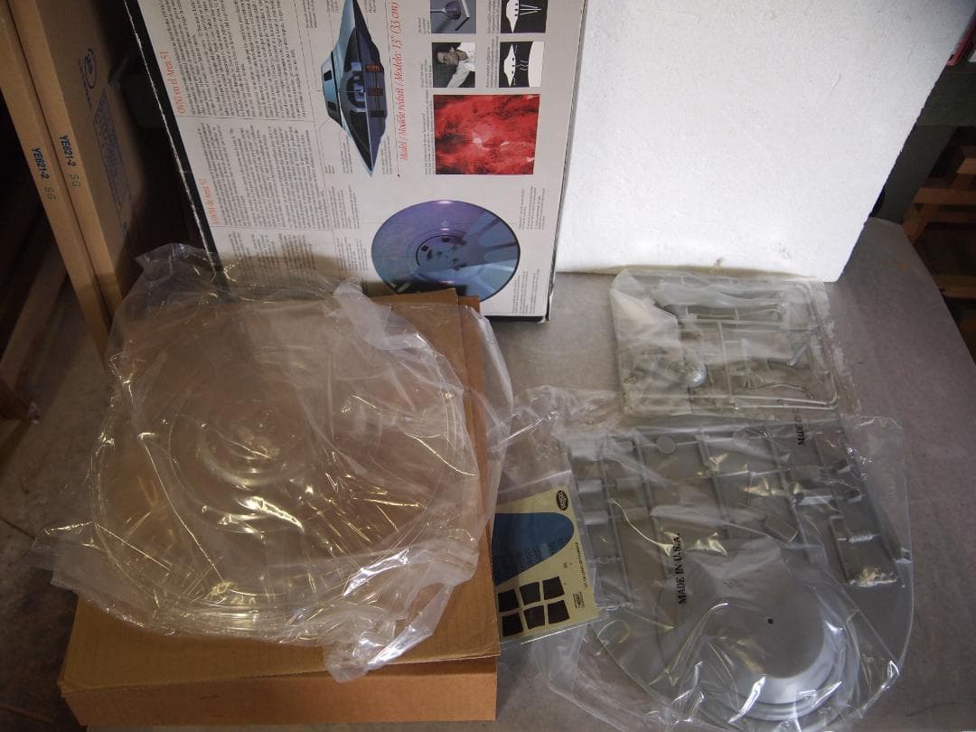 テスター　Area 51 UFO 1/48 　フィギュア　未使用品