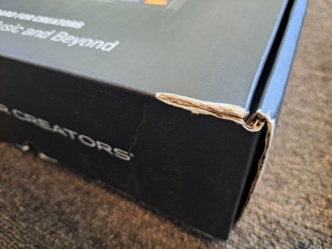 【美品】ZOOM LiveTrak L-8 デジタルミキサー